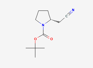 Two-dimensional chemical structure of tert-butyl (2R)-2-(cyanomethyl)pyrrolidine-1-carboxylate