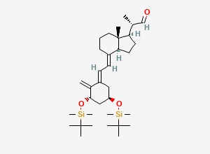 Two-dimensional chemical structure of (1S,3R,5E,7E)-1,3-Bis-[(tert-butyldimethylsilyl)oxy]-9,10-secopregna-5,7,10-triene-20-carboxaldehyde