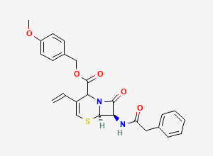 Two-dimensional chemical structure of (4-methoxyphenyl)methyl (6R,7R)-3-ethenyl-8-oxo-7-[(2-phenylacetyl)amino]-5-thia-1-azabicyclo[4.2.0]oct-3-ene-2-carboxylate