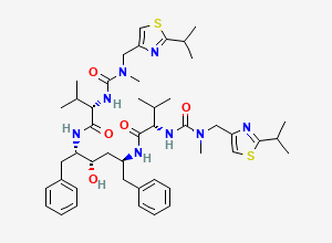 Two-dimensional chemical structure of (2S,2'S)-N,N'-((2S,3S,5S)-3-Hydroxy-1,6-diphenylhexane-2,5-diyl)bis(2-(3-((2-isopropylthiazol-4-yl)methyl)-3-methylureido(-3-methylbutanamide)