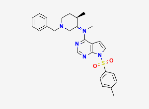Two-dimensional chemical structure of N-((3S,4R)-1-benzyl-4-methylpiperidin-3-yl)-N-methyl-7-tosyl-7H-pyrrolo[2,3-d]pyrimidin-4-amine