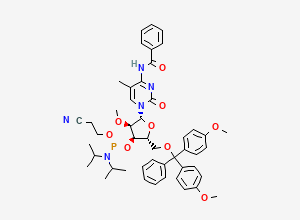 Two-dimensional chemical structure of (2R,3R,4R,5R)-5-(4-Benzamido-5-methyl-2-oxopyrimidin-1(2H)-yl)-2-((bis(4-methoxyphenyl)(phenyl)methoxy)methyl)-4-methoxytetrahydrofuran-3-yl (2-cyanoethyl) diisopropylphosphoramidite