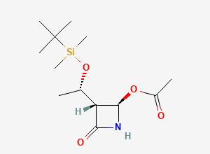 Two-dimensional chemical structure of (3R,4R)-4-Acetoxy-3-[(R)-1-(tert-butyldimethylsilyloxy) ethyl]azetidin-2-one