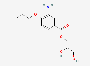 Two-dimensional chemical structure of Benzoic acid, 3-amino-4-propoxy-, 2,3-dihydroxypropyl ester, CAS 2102411-30-1
