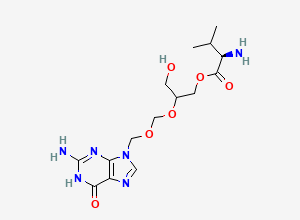 Two-dimensional chemical structure of 2-(((2-Amino-6-oxo-3,6-dihydro-9H-purin-9-yl)methoxy)methoxy)-3-hydroxypropyl D-valinate