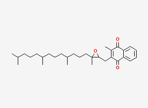 Two-dimensional chemical structure of Phytonadione Epoxide Impurity (Trans)/ Naphthalene-1,4-dione, CAS 52691-91-5