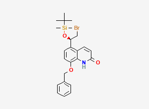 Two-dimensional chemical structure of (R)-8-(benzyloxy)-5-(2-bromo-1-((tert-butyldimethylsilyl)oxy)ethyl)quinolin-2(1H)-one
