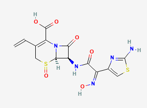 Two-dimensional chemical structure of Cefdinir Sulfoxide, CAS 934986-48-8