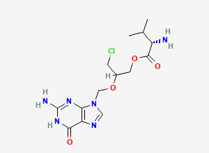 Two-dimensional chemical structure of (2RS)-2-[(2-Amino-6-oxo-1,6-dihydro-9H-purin-9-yl)methoxy]-3-chloropropyl L-Valinate, CAS 1654737-32-2