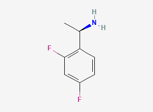 Two-dimensional chemical structure of (1R)-1-(2,4-difluorophenyl)ethan-1-amine