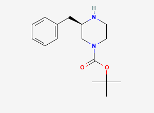 Two-dimensional chemical structure of tert-Butyl (3R)-3-benzylpiperazine-1-carboxylate