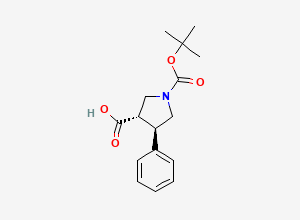 Two-dimensional chemical structure of (3S,4R)-1-(tert-butoxycarbonyl)-4-phenylpyrrolidine-3-carboxylic acid