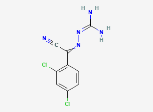 Two-dimensional chemical structure of 2-[(2,4-dichlorophenyl)-cyanomethylene]-hydrazine Carboximidamide, CAS 94266-27-0