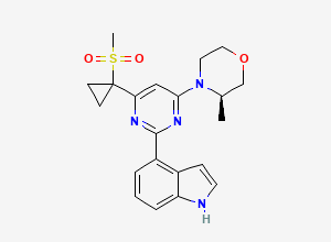 Two-dimensional chemical structure of (3R)-4-(2-(1H-indol-4-yl)-6-(1-methylsulfonylcyclopropyl)pyrimidin-4-yl)-3-methylmorpholine