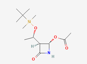 Two-dimensional chemical structure of [(2S,3S)-3-[(1S)-1-[tert-butyl(dimethyl)silyl]oxyethyl]-4-oxoazetidin-2-yl] acetate