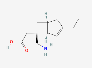 Two-dimensional chemical structure of (1R,5S,6R)-6-(Aminomethyl)-3-ethylbicyclo[3.2.0]hept-3-ene-6-acetic acid, CAS 2166206-19-3