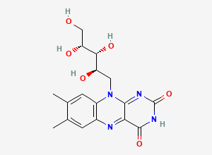 Two-dimensional chemical structure of 7,8-dimethyl-10-[(2R,3R,4R)-2,3,4,5-tetrahydroxypentyl]benzo[g]pteridine-2,4-dione