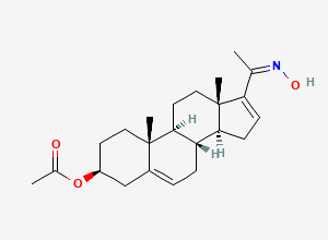 Two-dimensional chemical structure of (3S,8R,9S,10R,13S,14S)-17-((Z)-1-(hydroxyimino)ethyl)-10,13-dimethyl-2,3,4,7,8,9,10,11,12,13,14,15-dodecahydro-1H-cyclopenta[a]phenanthren-3-yl acetate