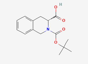 Two-dimensional chemical structure of (3R)-2-[(tert-butoxy)carbonyl]-1,2,3,4-tetrahydroisoquinoline-3-carboxylic acid