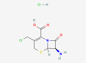 Two-dimensional chemical structure of Des-(2-(2-Aminothiazol-4-yl)-2-(hydroxyimino)acetaldehyde) 3-(Chloromethyl) Cefdinir Hydrochloride Salt (>80%)
