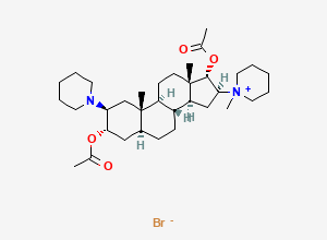 Two-dimensional chemical structure of 1-((2S,3S,5S,8R,9S,10S,13S,14S,16S,17S)-3,17-diacetoxy-10,13-dimethyl-2-(piperidin-1-yl)hexadecahydro-1H-cyclopenta[a]phenanthren-16-yl)-1-methylpiperidin-1-ium bromide