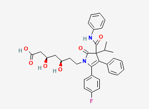 Two-dimensional chemical structure of (3R,5R)-7-[5-(4-fluorophenyl)-2-oxo-4-phenyl-3-(phenylcarbamoyl)-3-(propan-2-yl)-2,3-dihydro-1H-pyrrol-1-yl]-3,5-dihydroxyheptanoic acid