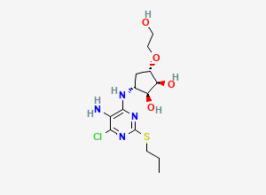 Two-dimensional chemical structure of (1S,2S,3R,5S)-3-((5-amino-6-chloro-2-(propylthio)pyrimidin-4-yl)amino)-5-(2-hydroxyethoxy)cyclopentane-1,2-diol