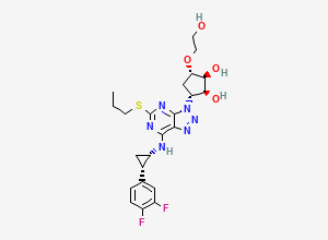 Two-dimensional chemical structure of (1S,2S,3R,5S)-3-(7-(((1S,2S)-2-(3,4-difluorophenyl)cyclopropyl)amino)-5-(propylthio)-3H-[1,2,3]triazolo[4,5-d]pyrimidin-3-yl)-5-(2-hydroxyethoxy)cyclopentane-1,2-diol