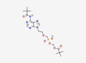 Two-dimensional chemical structure of ((Hydroxy((2-(6-pivalamido-9H-purin-9-YL)ethoxy)methyl)phosphoryl)oxy)methyl pivalate, CAS 1416439-02-5