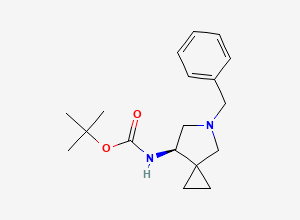 Two-dimensional chemical structure of tert-butyl (R)-(5-benzyl-5-azaspiro[2.4]heptan-7-yl)carbamate
