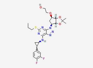 Two-dimensional chemical structure of 2-(((3aS,4R,6S,6aR)-6-(7-(((1R,2S)-2-(3,4-difluorophenyl)cyclopropyl)amino)-5-(propylthio)-3H-[1,2,3]triazolo[4,5-d]pyrimidin-3-yl)-2,2-dimethyltetrahydro-3aH-cyclopenta[d][1,3]dioxol-4-yl)oxy)ethanol