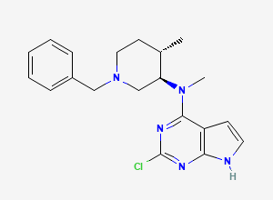 Two-dimensional chemical structure of N-(Rel-(3R,4S)-1-benzyl-4-methylpiperidin-3-YL)-2-chloro-N-methyl-7H-pyrrolo[2,3-D]pyrimidin-4-amine