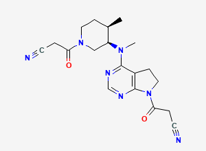 Two-dimensional chemical structure of 3-(4-(((3R,4R)-1-(2-cyanoacetyl)-4-methylpiperidin-3-yl)(methyl)amino)-5H-pyrrolo[2,3-d]pyrimidin-7(6H)-yl)-3-oxopropanenitrile (Tofacitinib Impurity pound(c)
