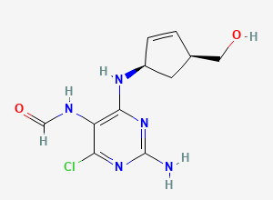 Two-dimensional chemical structure of N-(2-amino-4-chloro-6-(((1R,4S)-4-(hydroxymethyl)cyclopent-2-en-1-yl)amino)pyrimidin-5-yl)formamide, CAS 171887-04-0